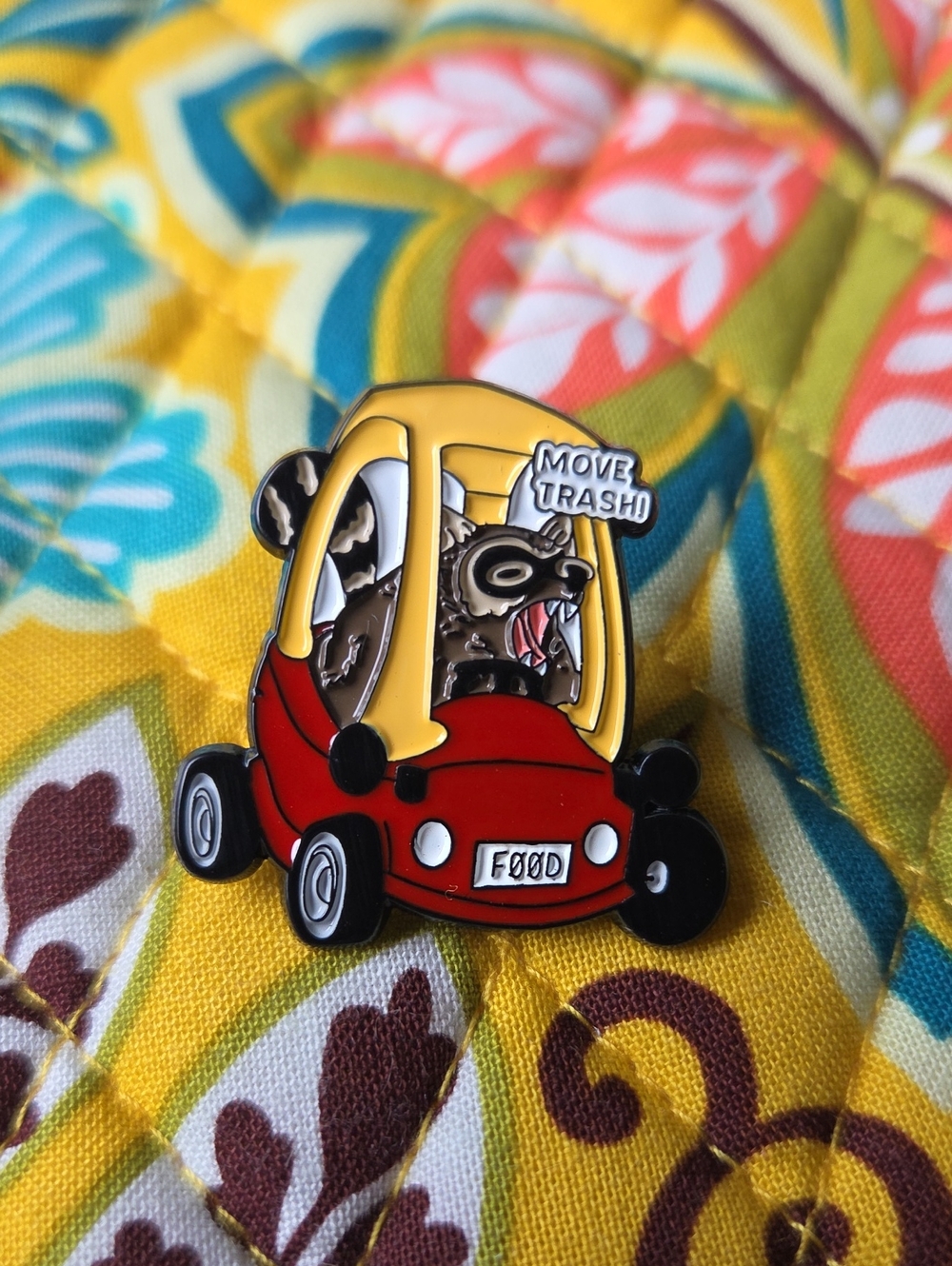 Enamel Pin - Raccoon in Red Car with Yellow Roof (Novelty Pet-Themed)